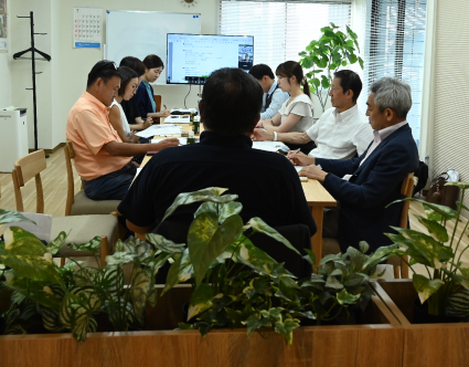 運営委員会の発足04